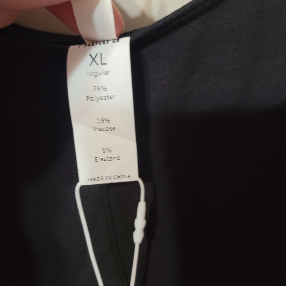 HALARA Classic Black Jumpsuit - Picture 4 of 5